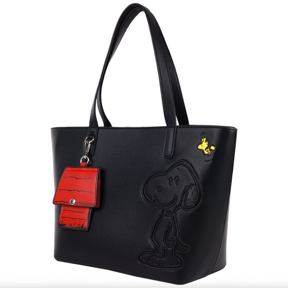 Danielle Nicole Peanuts Snoopy Tote Bag with Doghouse Cardholder - Picture 4 of 10